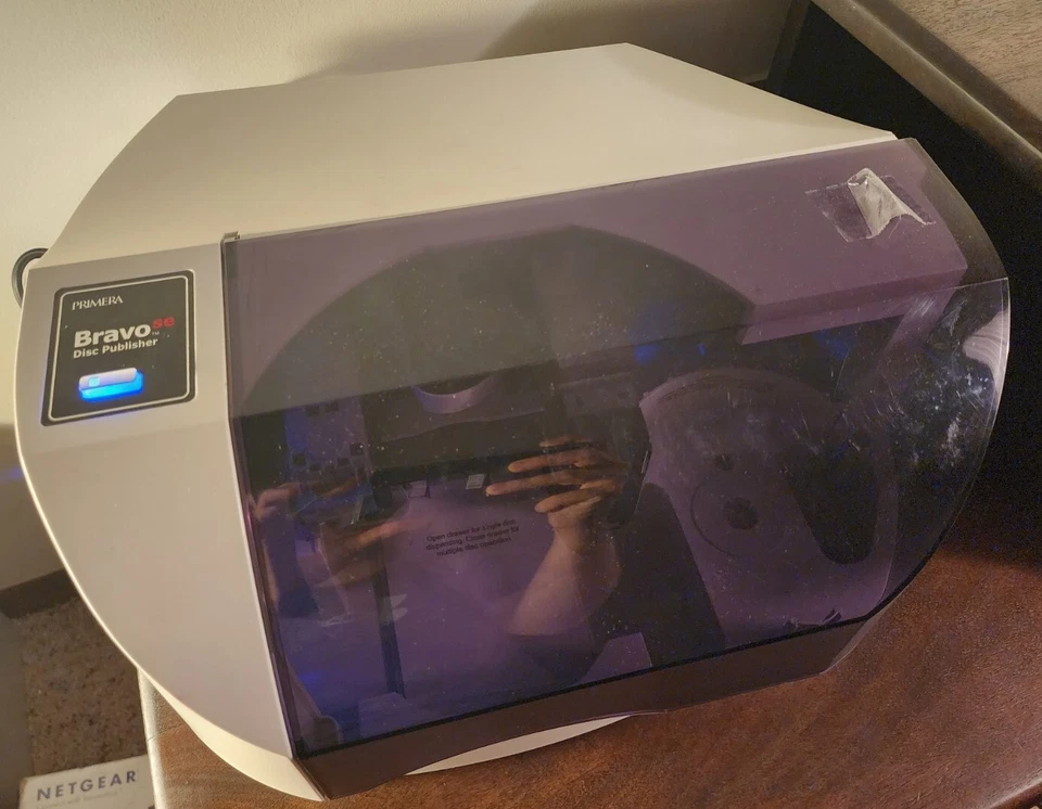 Primera Bravo SE Dvd/Cd Duplicator/Publishing System ****READ**** - Image 1 of 4