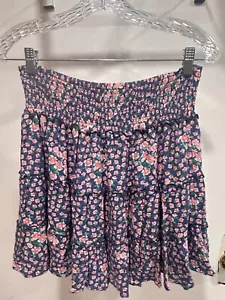 Falda American Eagle para mujer mediana azul floral con volantes forrada en capas cintura elástica - Imagen 1 de 3
