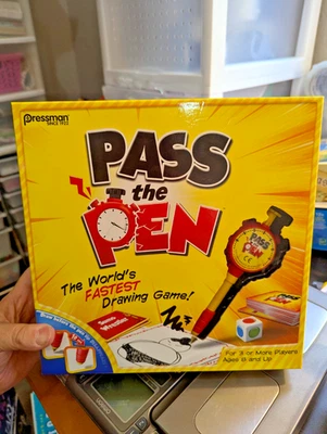 PASS the PEN Board Game 100% COMPLETE / PEN TESTED (WORKS) 2015 - Image 1 of 4