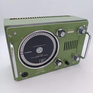 SAILOR TYP RT144 25W 155,6–163,2 MHZ 12V VHF RADIO TELEFON kanał 16 IDEALNY - Zdjęcie 1 z 12