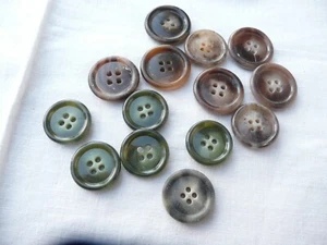 11 boutons ancien vintage en corozo et plastique - Picture 1 of 6