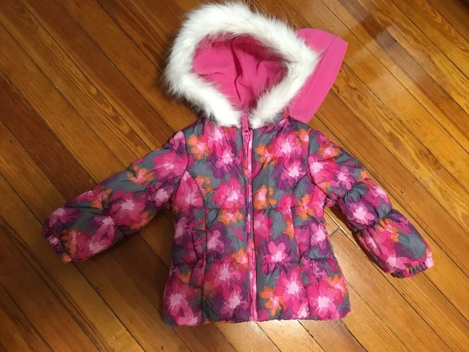 Chaqueta acolchada floral London Fog para niñas pequeñas talla 3T Foto 1 de 4