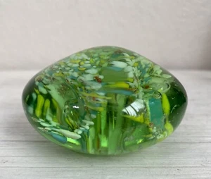 Vintage Art Glass Paperweight Green Glass Multi-Colored Floral - Picture 1 of 7