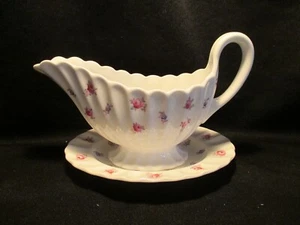 Spode Dimity Gravy Boat & Stand Made in England Copeland - Picture 1 of 4