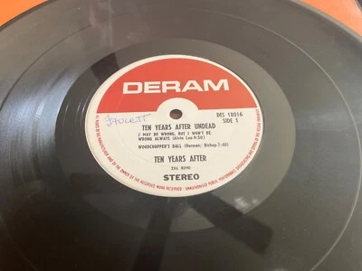 TEN YEARS AFTER TEN YEARS UNDEAD VINYL LP NO COVER DERAM RECORDS VG+ - Image 1 of 3
