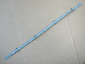 BRINKERHOFF'S STRAIGHT CUT SPEAR POINT BARBS FLAT RIBBON - ANTIQUE BARBED WIRE - Picture 1 of 4