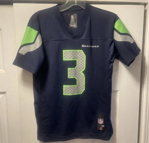 NFL Team Apparel Seattle Seahawks Russell Wilson Jersey Youth Size Medium 10-12 - Picture 1 of 3