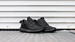 adidas Yeezy Boost 350 V1 "Pirate Black" BB5350 | NEU | Gr. 39 1/3 US 6 1/2 - Bild 1 von 5