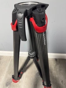 Sachtler Flowtech 100 MS Kohlefaserstativ mit Mittelstufenspreizer & Gummifüßen - Bild 1 von 8