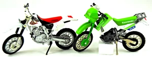 1:18 HONDA XR 400R & KAWASAKI 650 KLR MOTO-CROSS Racing / OFF-ROAD Motorcycles - Picture 1 of 14