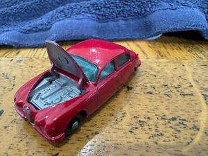 Matchbox Lesney No 65 Jaguar MkII 3.4 Sedan - Picture 1 of 7