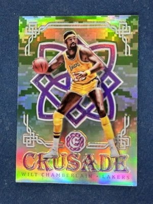 Camuflaje Panini Crusade #81 2016-17 Wilt Chamberlain Los Angeles Lakers Foto 1 de 2