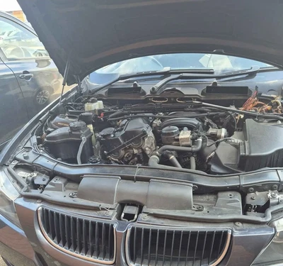 BMW 3 Series 1955cc 320i Grey 50 000 Miles - Image 1 of 4