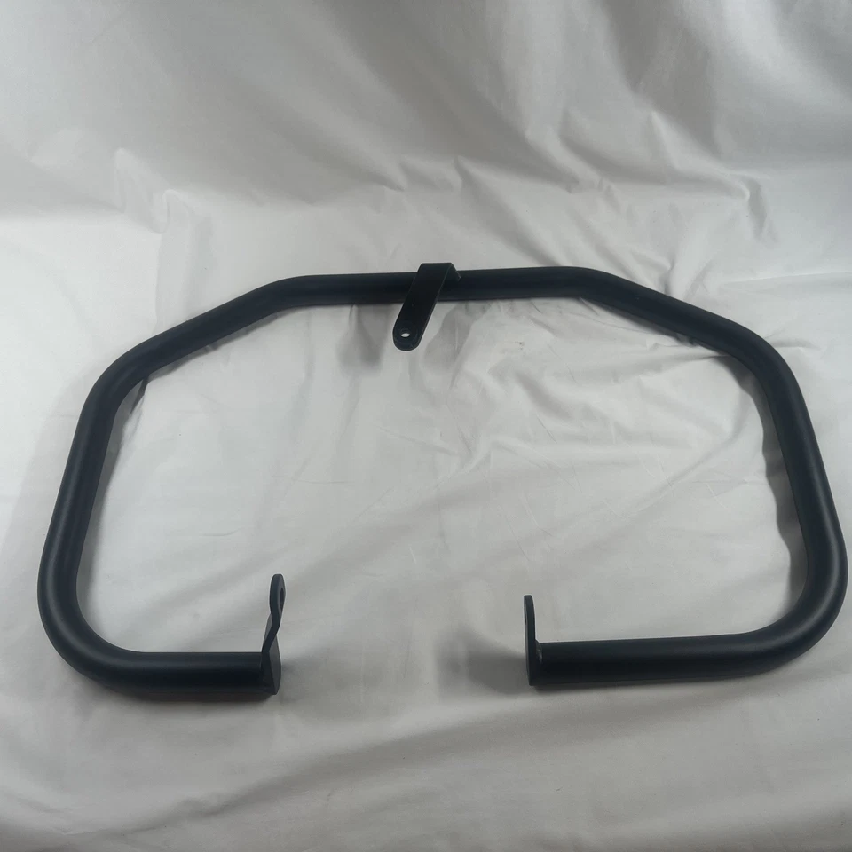 Yamaha Bolt 2013-2016 MC Enterprises Protector de motor Barra de carretera Negro 1000-305 Foto 1 de 4