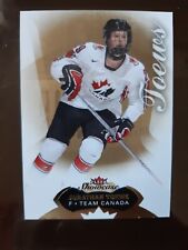 2014-15 Upper Deck Fleer Showcase NHL Hockey Card Jonathan Toews # 6 Mint