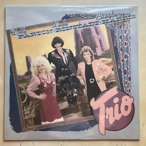 Trio~Dolly Parton Linda Ronstadt Emmylou Harris RCA Club Edition Sealed LP - Picture 1 of 6