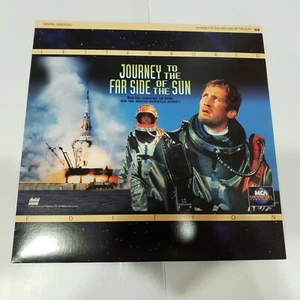 JOURNEY TO THE FAR SIDE OF THE SUN LaserDisc near-mint condition Widescreen - Imagen 1 de 2