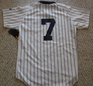 NEW YORK YANKEES MICKEY MANTLE #7 JERSEY VINTAGE WILSON WITH TAGS SIZE MEDIUM - Picture 1 of 3