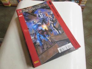 .MARVEL ULTIMATE 8 ..COMICS PANINI ..2004.. TBE - Picture 1 of 1