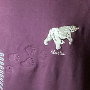 Nueva camiseta XL de Oso Polar de Alaska con estampados de patas muy bien bordada - Imagen 1 de 12