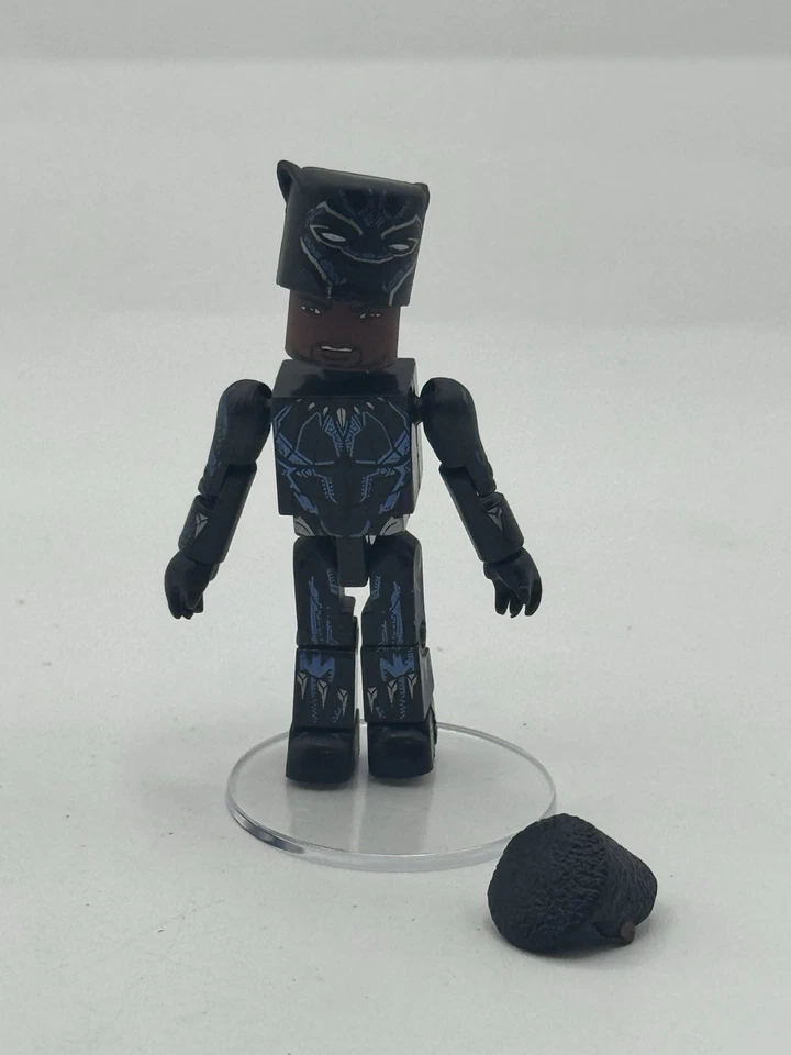 Boneco Diamond DST Marvel Minimates Black Panther Walgreens Wave Powered-Up 2,5" - Imagem 1 de 4