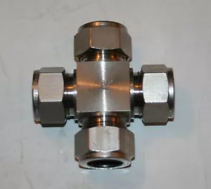 3/4" OD Tube Monel (Alloy 400/R-405) Union Cross Fitting Swagelok M-1210-4 - Picture 1 of 3