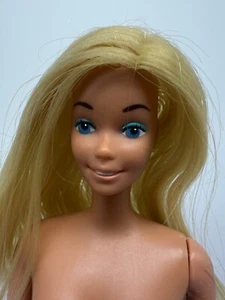 Vintage 1981 Sunsational Malibu Barbie Puppe #1067 blonde Haare für OOAK/Custom - Bild 1 von 13