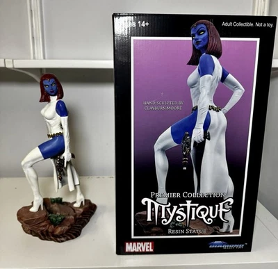 Diamond Select Marvel Premier Mystique 12 英寸树脂雕像 LE 1058/3000 — 第 1/4 张图片