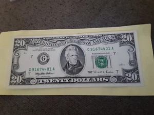 1995 $20 Chicago Federal Reserve Note Bill - Picture 1 of 2