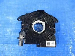 VW Beetle 16CBZ Steering Wheel Slip Ring Clockspring Spiral Cable 5C0959653 OEM - Picture 1 of 6