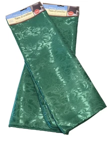 Christmas Zippered Satin Pillow Covers Holiday Green St. Patrick's Day 18x18 NEW - Picture 1 of 3