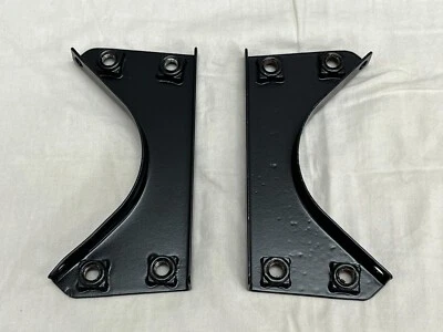 Par de soportes de soporte de puntal transversal Porsche 924 944 # 477803291 Foto 1 de 4