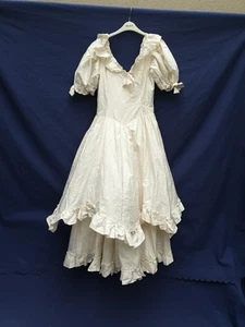 Vintage Ivory 100% Silk Wedding Dress Hand Made Of England Size Approx 12 - Picture 1 of 14