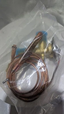 Rolls Royce Silver Shadow SPUR CORNICHE 空调 EXPANSION VALVE 05001 O — 第 1/2 张图片