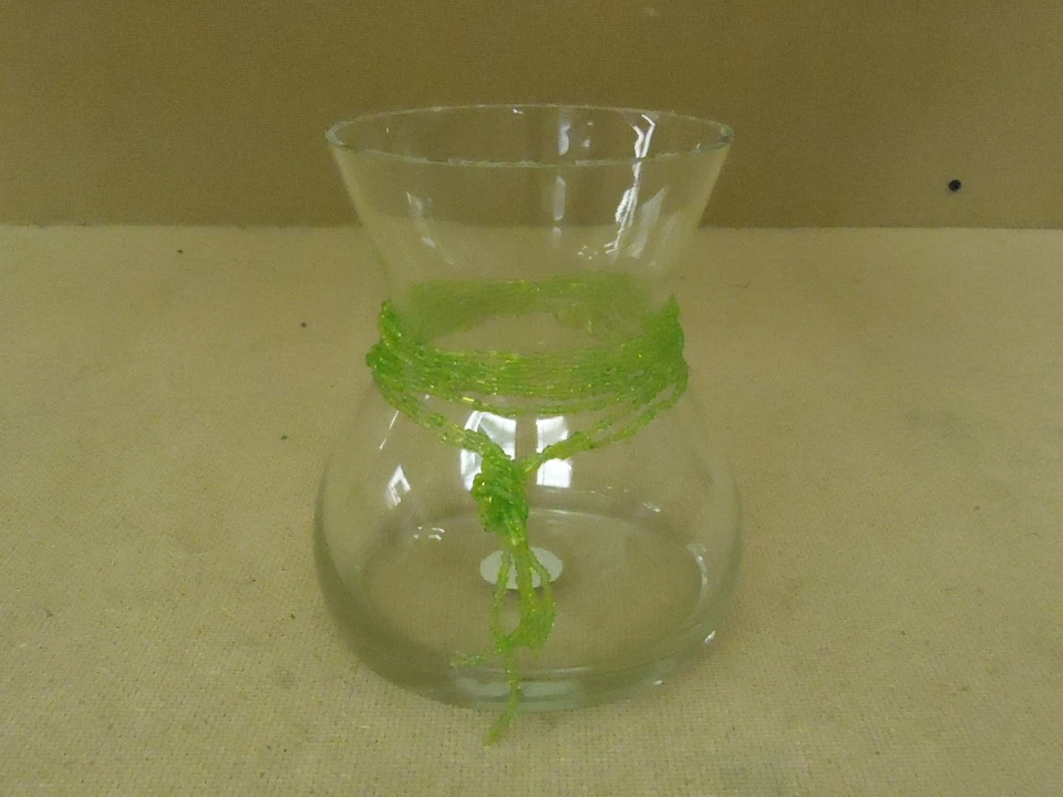 Современная цветочная ваза FTD с бисером высота 6 дюймов x ширина 5 дюймов прозрачное стекло с широким горлышком - Изображение 1 из 1