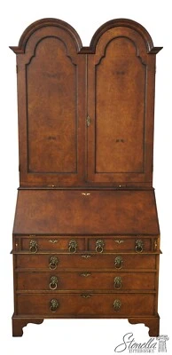 63035EC: SOUTHAMPTON George III Burl Walnut Dome Top Desk - Image 1 of 4