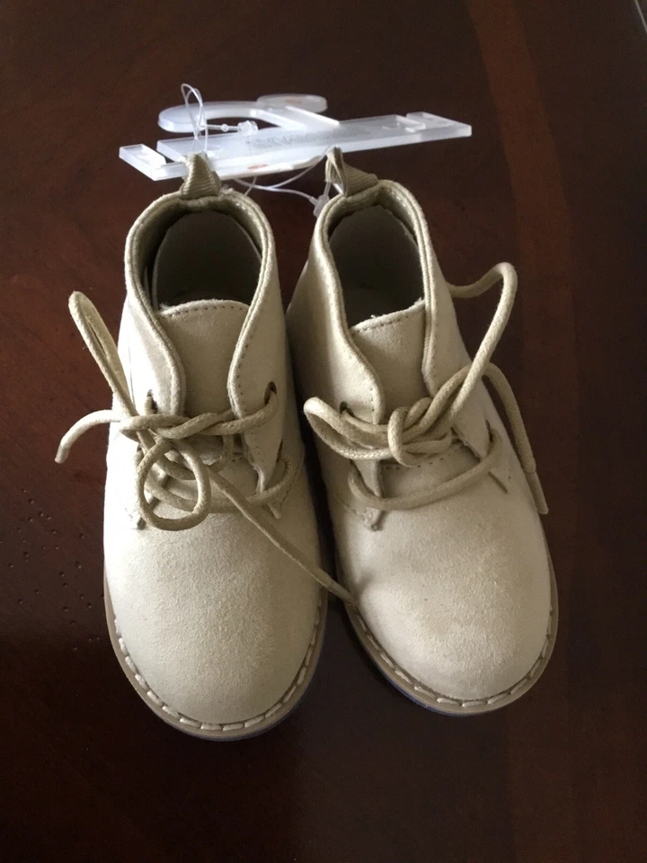 Zapatos Gymboree Botas Tostadas Zapatos Niños Nuevos con Etiquetas Talla 7 Foto 1 de 1