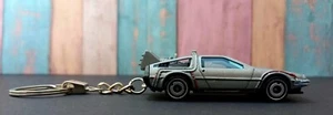 DMC DE LOREAN Time Machine / Ritorno al futuro 2 HOT WHEELS portachiavi keyring - Imagen 1 de 4