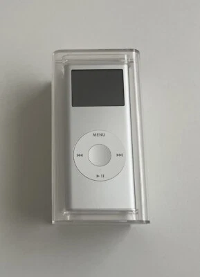 New Sealed Old Stock Apple iPod Nano 2nd Generation - Rare Collectors Piece 2006 - Image 1 of 4