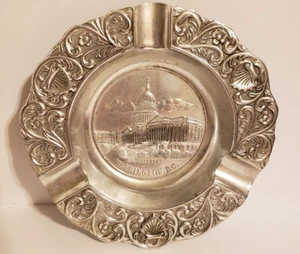 Vintage, Patriotic Metal Ashtray Depicting U.S. Capitol Washington, D.C. 5" - Picture 1 of 3
