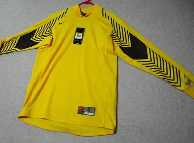 Camiseta Nike United Goleiro Tamanho Pequeno Masculina Futebol Amarelo - Imagem 1 de 4