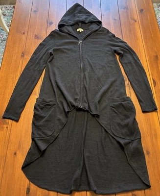 Suéter Democracy Negro Con Capucha Cremallera Tejido Dobladillo Alto-Bajo Acentos Bolsillos PEQUEÑO Foto 1 de 4