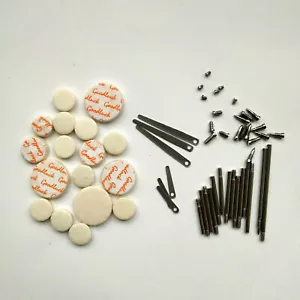 Set 5 pezzi per clarinetto: bastone asse + vite + foglia molla + pastiglie - Foto 1 di 3