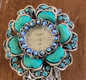 Figaro Couture Flower Bracelet Quartz Women's Watch Works w new battery - Picture 1 of 7