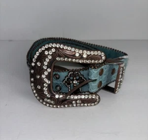 Damen Gr. M L Türkis Leder Gürtel Rock Verziert Western Nieten Cowgirl - Bild 1 von 3