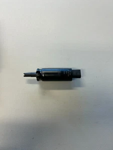 Pumpe 6R0 955 681 Volkswagen Originalteil (183) - Bild 1 von 1
