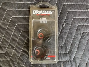BikeMaster 429067 Replacement Fork Seals For Harley-Davidson 35 x 47 x 9.5/10 - Foto 1 di 4