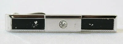 Clip de barra de corbata marca Swank vintage tono plateado y negro con piedra SN Foto 1 de 4