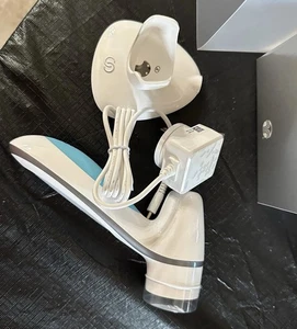 Brand New- Nu Skin Ageloc LumiSpa (Grey/white). Never Used - Picture 1 of 4