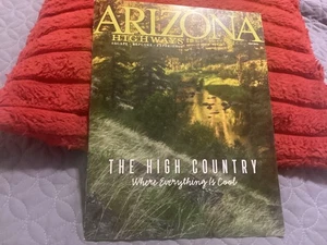 ARIZONA HIGHWAYS,JULY 2025 HIGH COUNTRY,WHERE EVERYTHING IS GREEN/FREE POSTAGE!! - Imagen 1 de 17